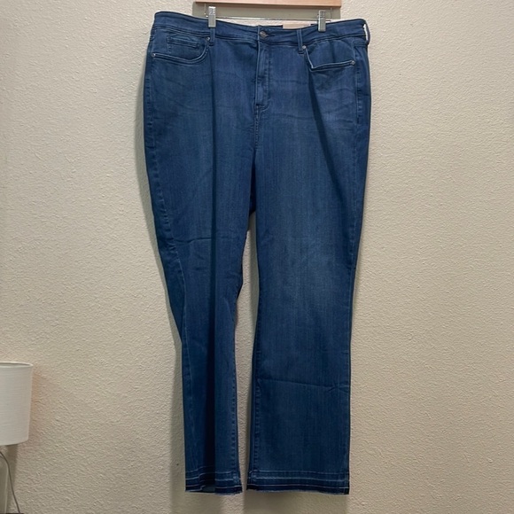 NYDJ High Straight Jeans In Plus Size 22W NWT - Picture 4 of 12